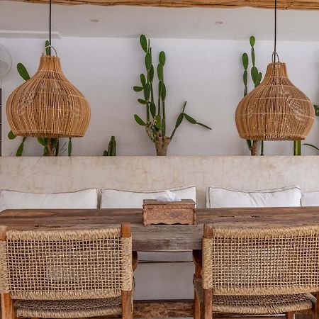 Turan Casa Auri Seminyak Villa ภายนอก รูปภาพ