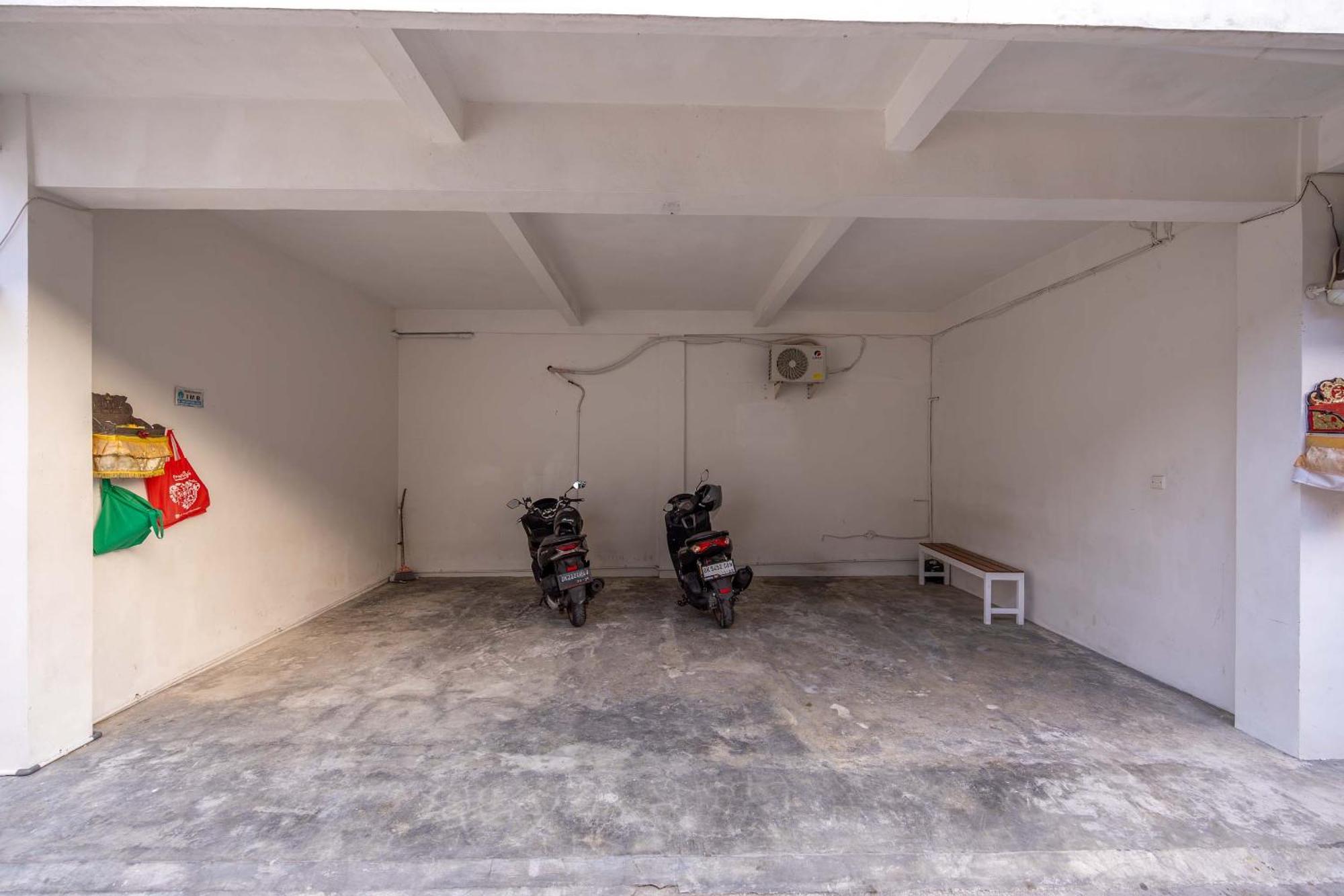 Turan Casa Auri Seminyak Villa ภายนอก รูปภาพ